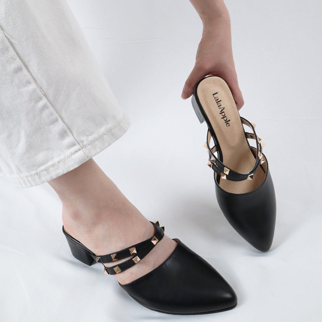 Claire Studd Slip on pointy heels