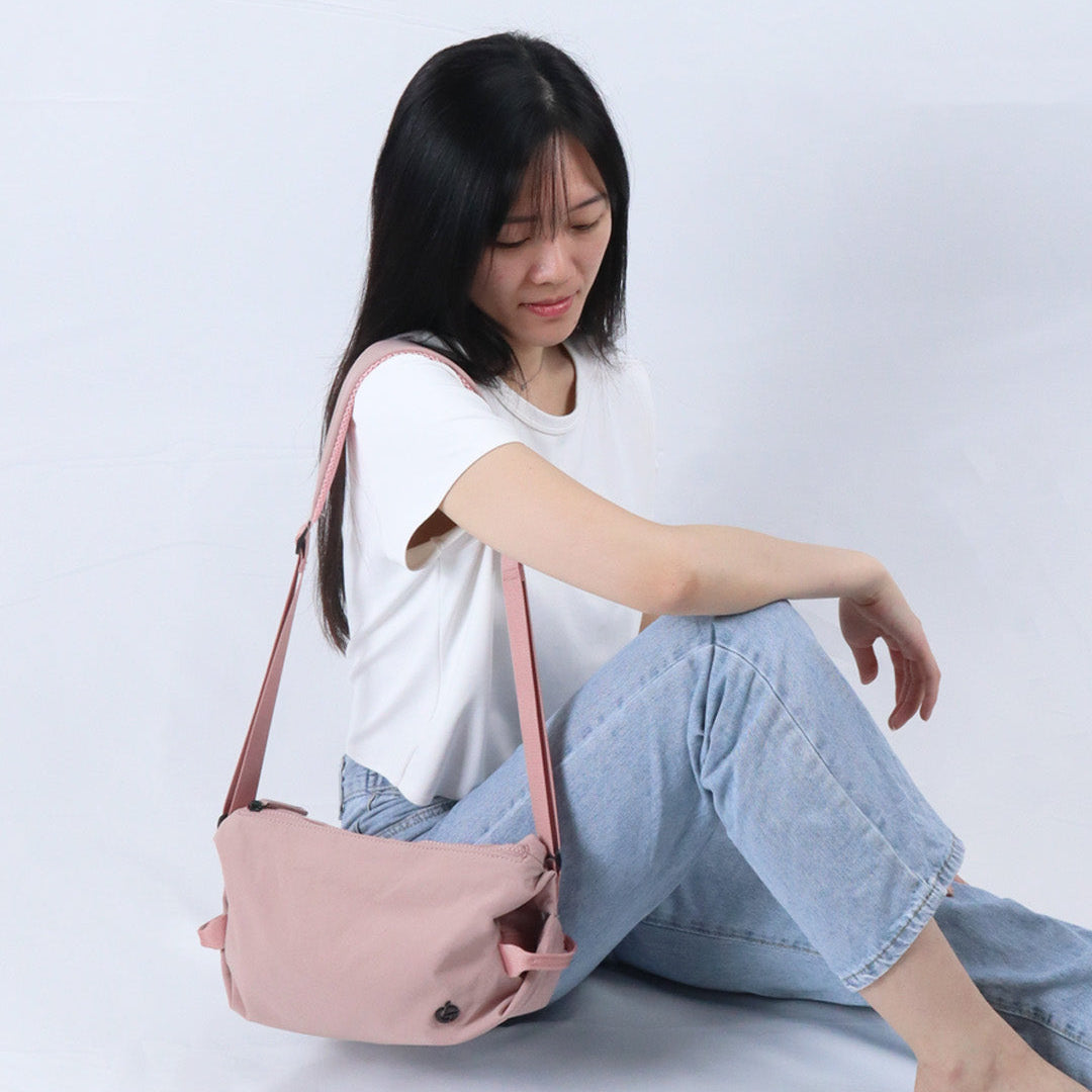 Dusty Bloom Ultra-light Sling Bag